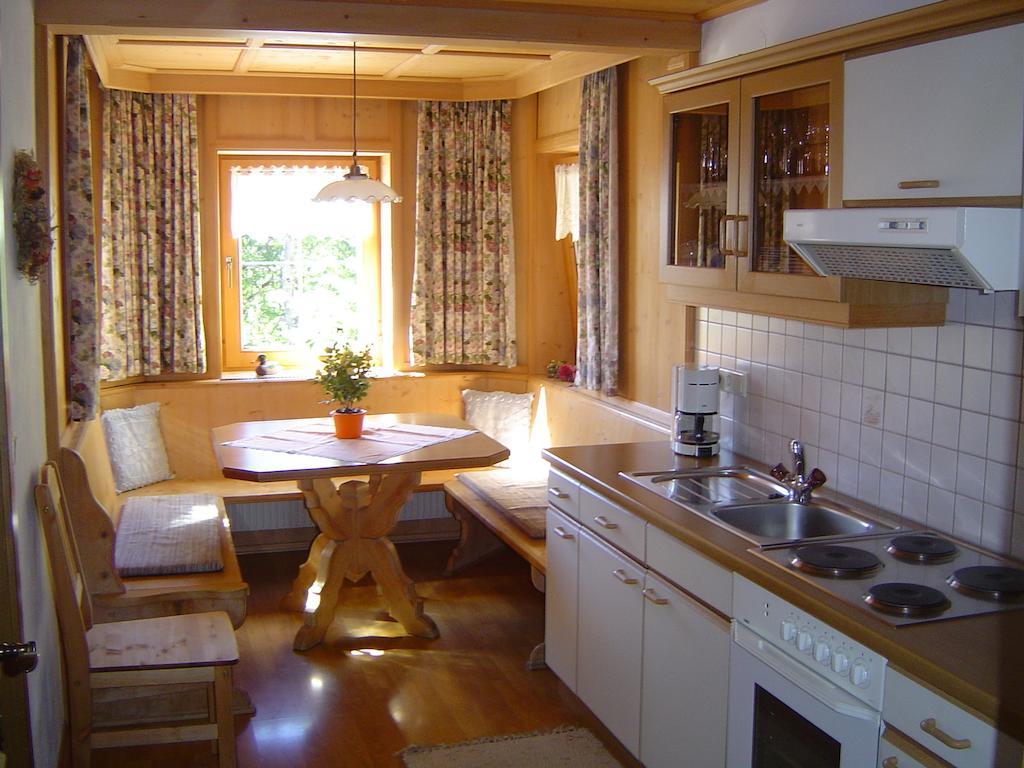 Kashuette Apartment Hippach Exterior photo
